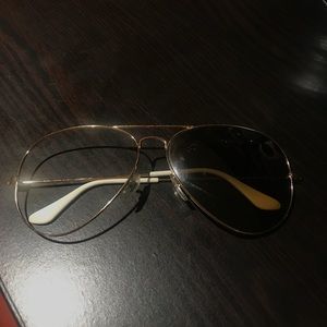 White and Gold Ray Bans